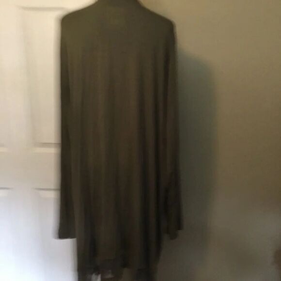 Torrid Green Open Front Cardigan Sweater - Picture 6 of 9
